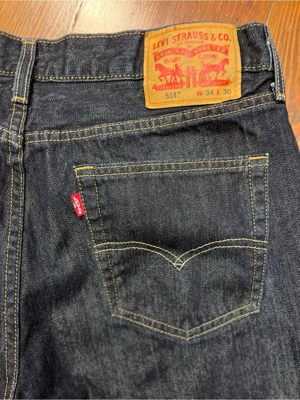 Levi's 514 Men's dark Slim Straight Jeans size 34x30